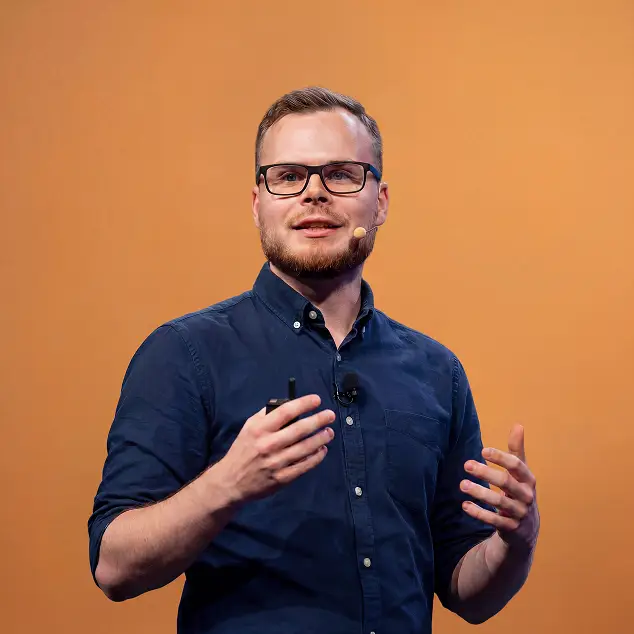 ВЛАДИСЛАВ